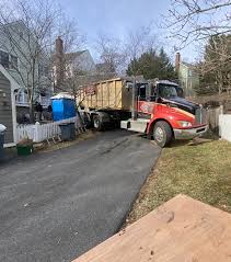 Best Basement Cleanout  in Dover, TN